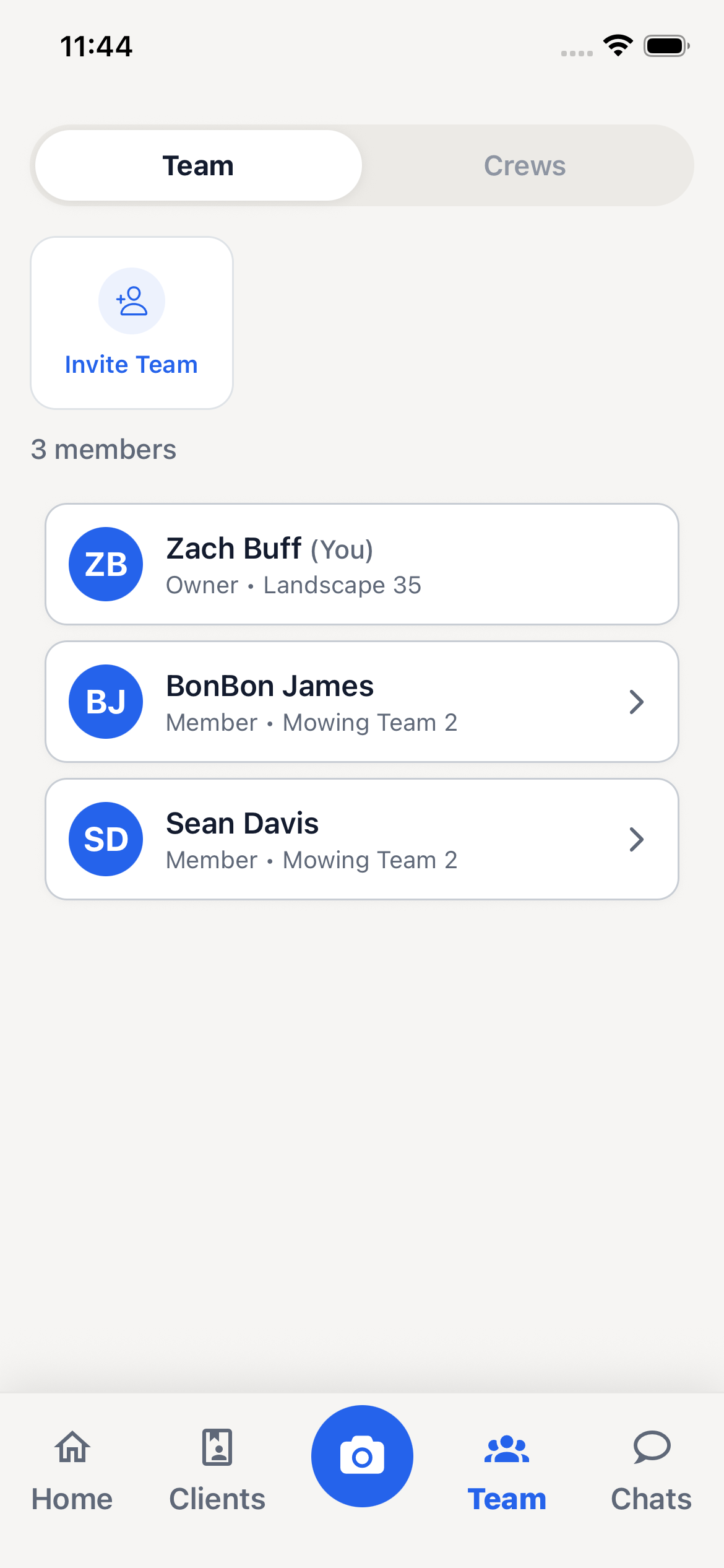 EchoView mobile app showing team members
